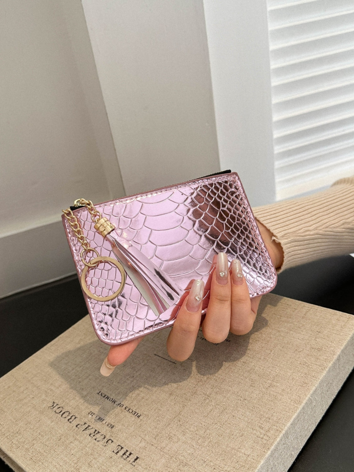Leysi PU Leather Tassel Trim Card Case