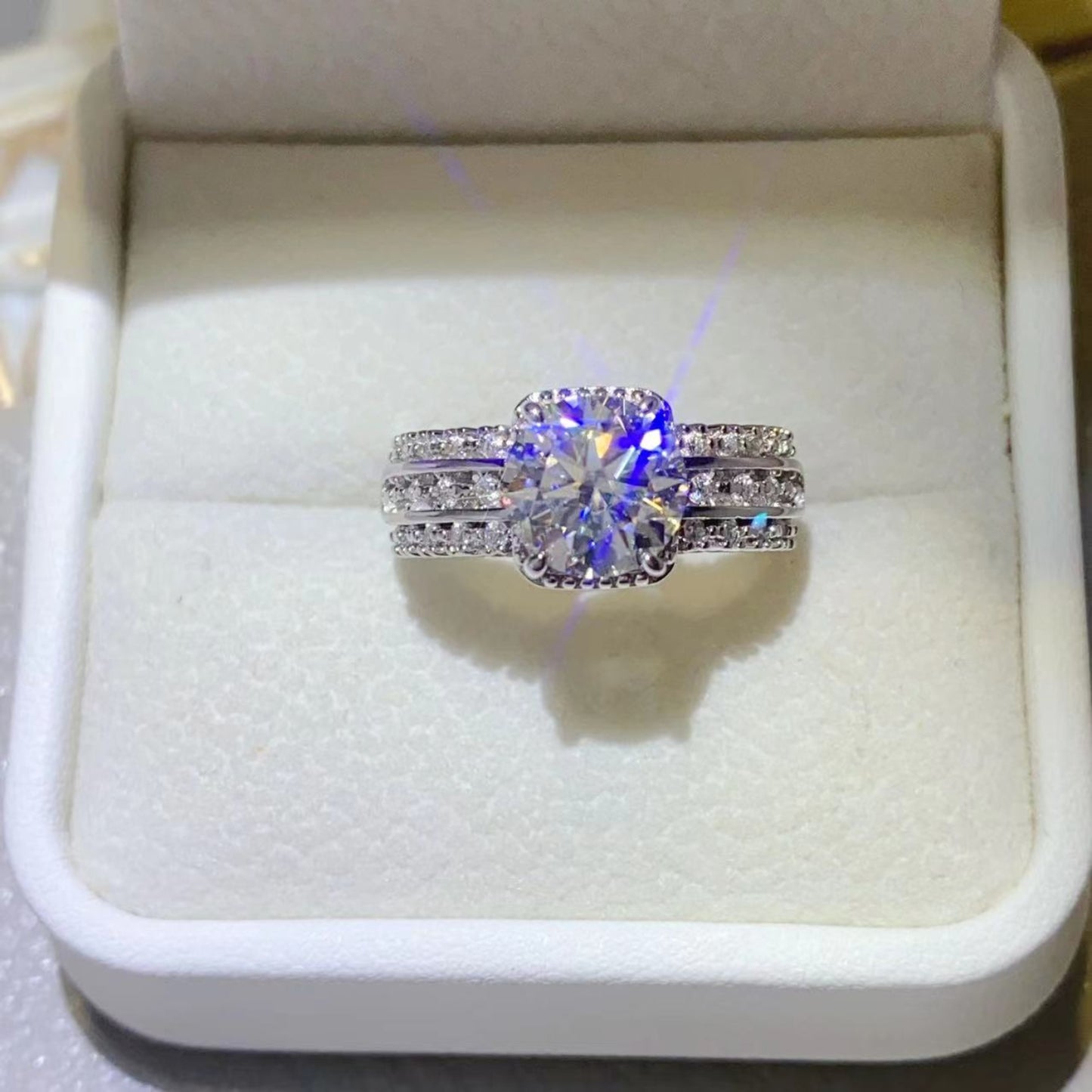 Liya 2 Carat Moissanite 925 Sterling Silver Ring