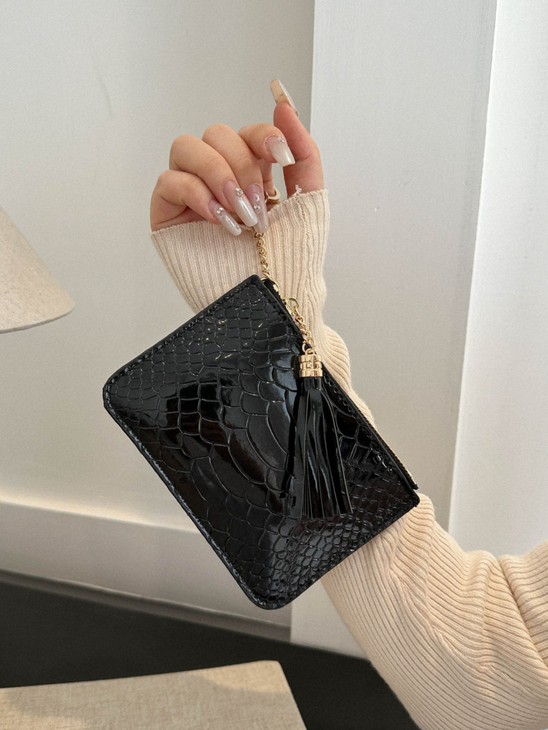 Leysi PU Leather Tassel Trim Card Case